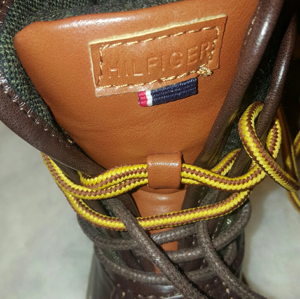 Shoes - Picture 3 of 6